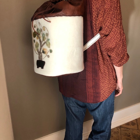 VerteStudio hand made backpack - Picture 2 of 6